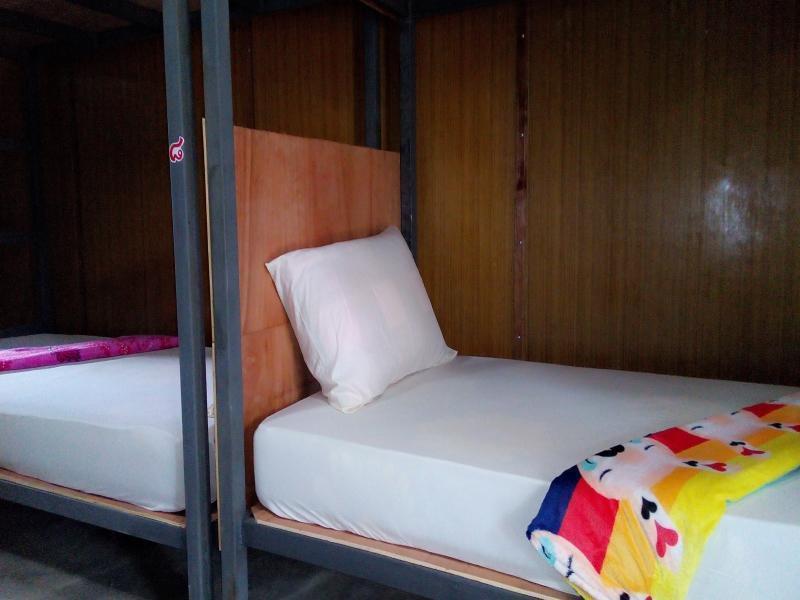 Chill Chill Long Beach Hostel Ко-Ланта Экстерьер фото